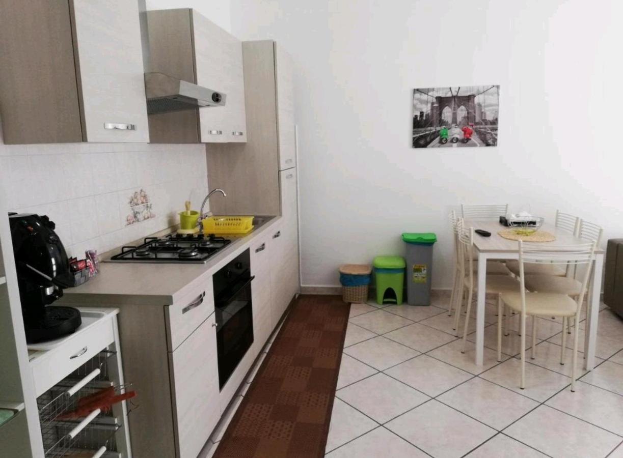 Depandance Con Piscina In Uso In Esclusivo In B&B SantʼAntonio Abate Kültér fotó