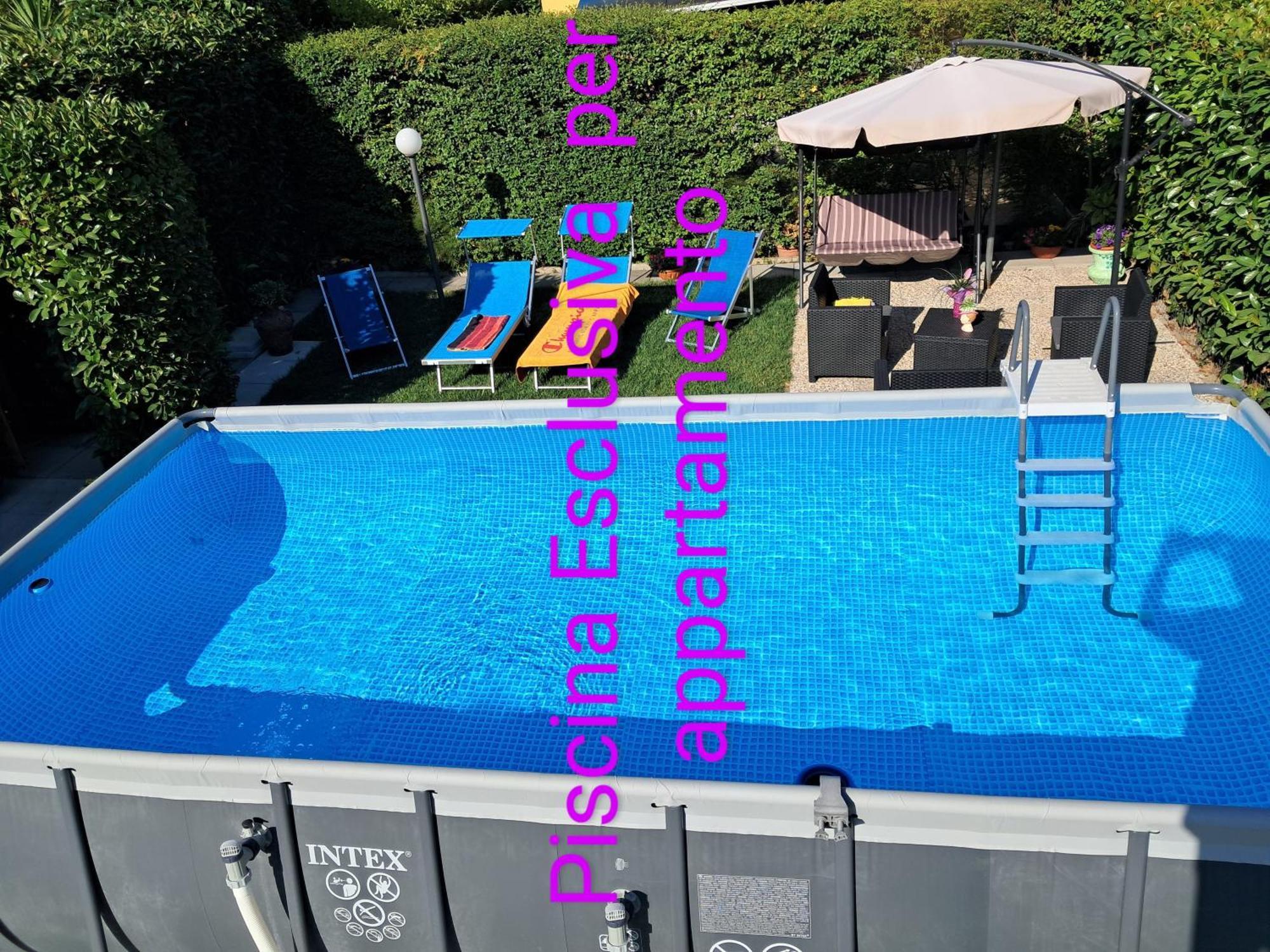 Depandance Con Piscina In Uso In Esclusivo In B&B SantʼAntonio Abate Kültér fotó