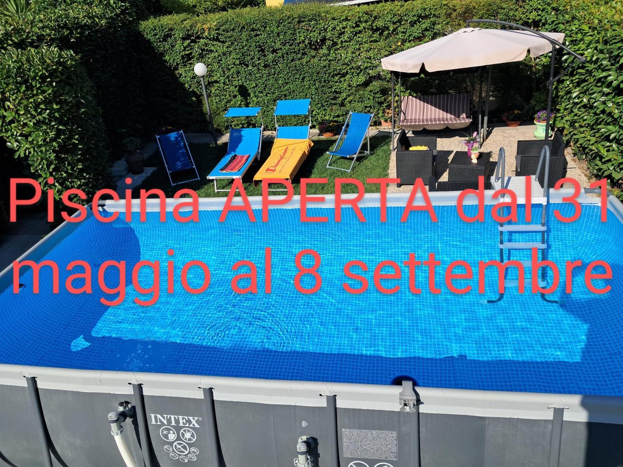 Depandance Con Piscina In Uso In Esclusivo In B&B SantʼAntonio Abate Kültér fotó